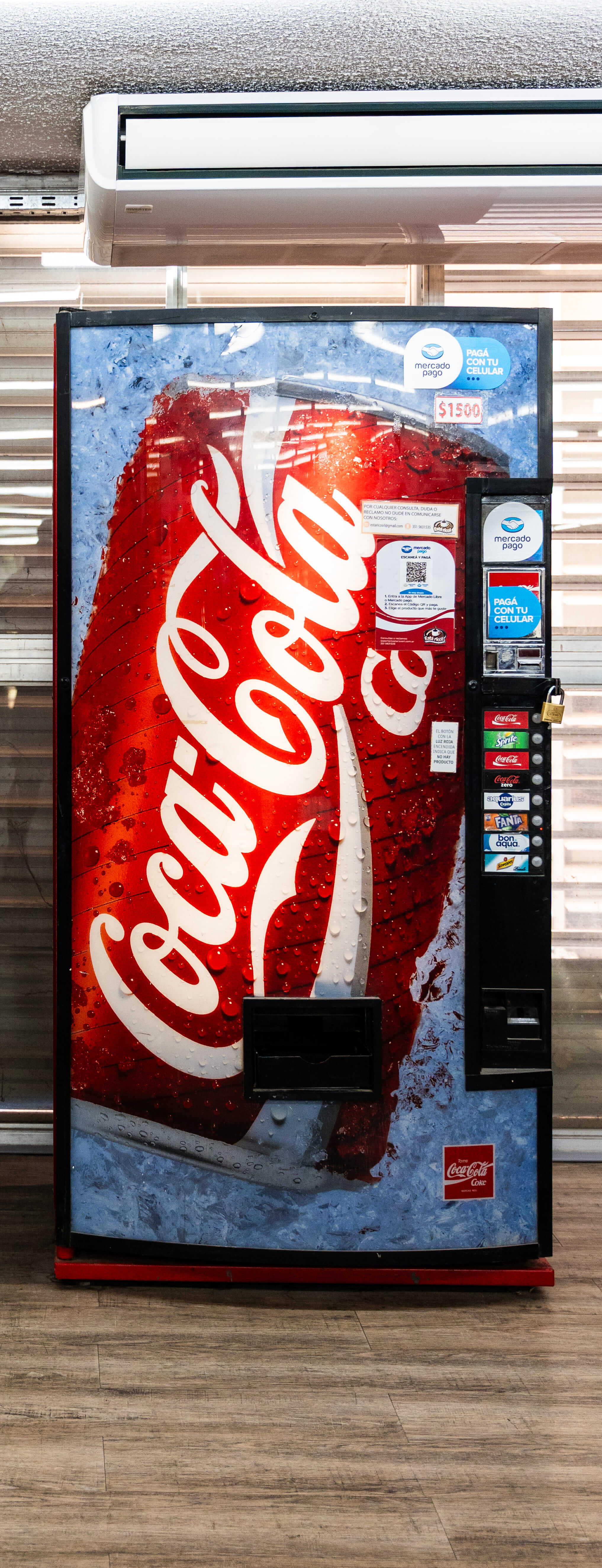 Máquina de Bebidas Frías 3